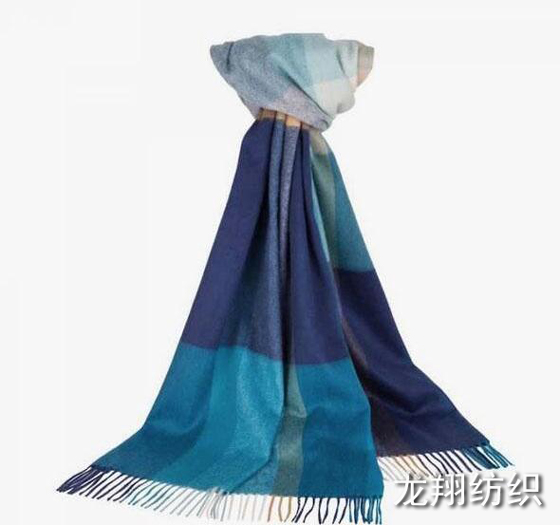 男士围巾品牌:Johnstons of Elgin 男士围巾品牌:Johnstons of Elgin